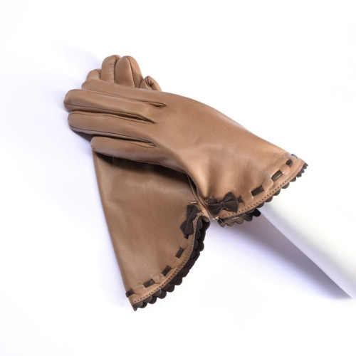 Kidskin leather gloves...