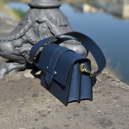 Borsa Layla