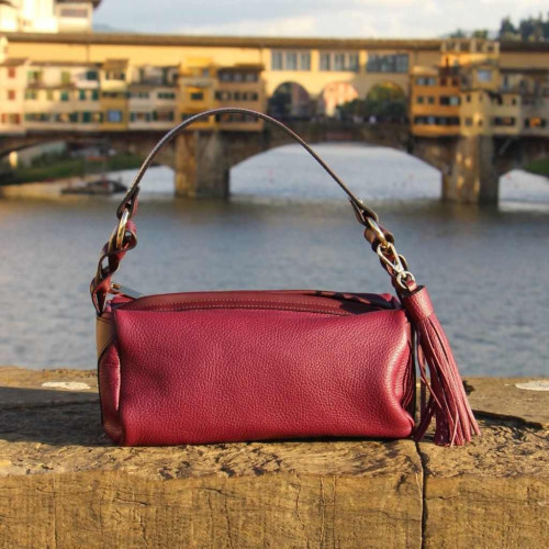 Borsa Sara