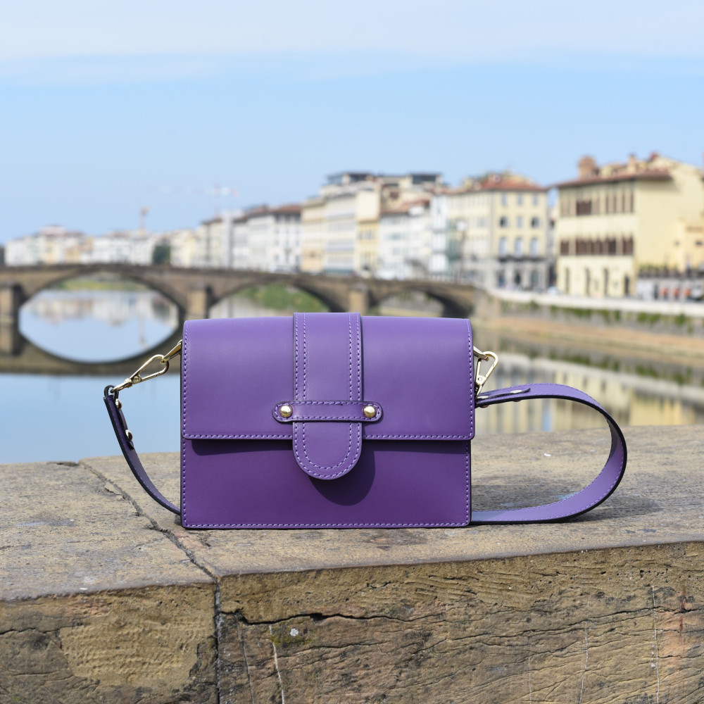 Borsa Layla