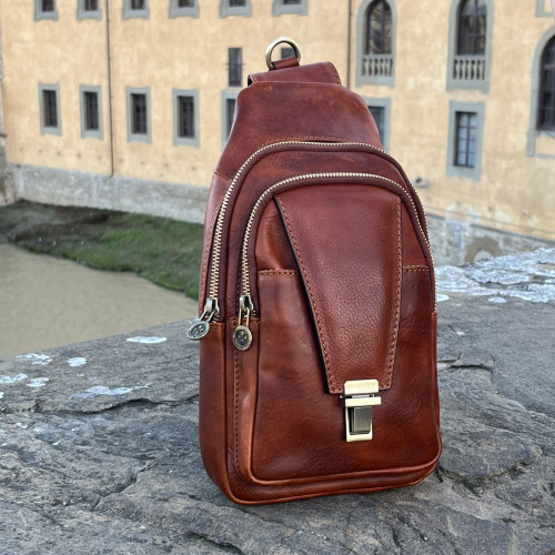 Leather handbag made of vegetable tanned leather