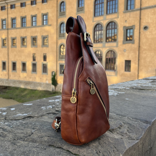 Borsa in pelle di vitello tamponata a mano