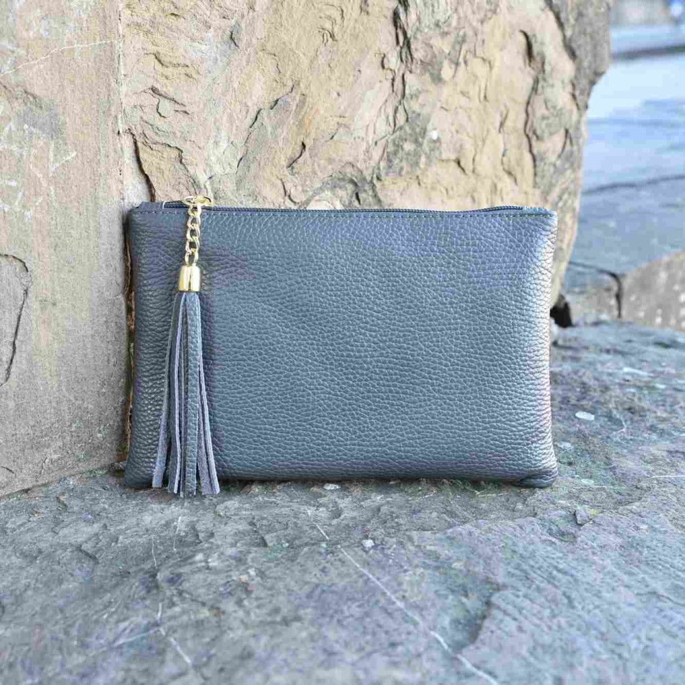 Handbag made of pebble grain calf leather
