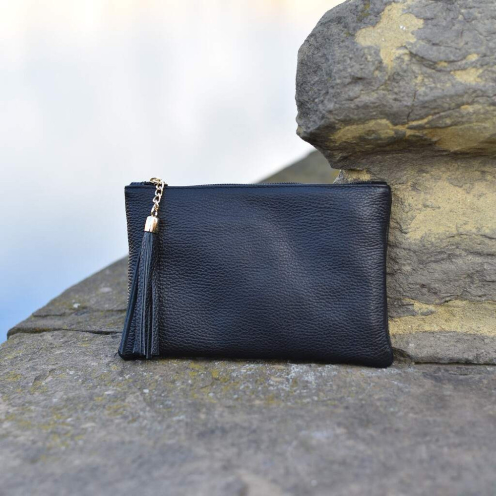 Handbag made of pebble grain calf leather