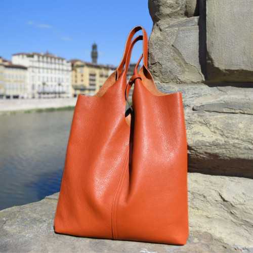 Leather shopping bag