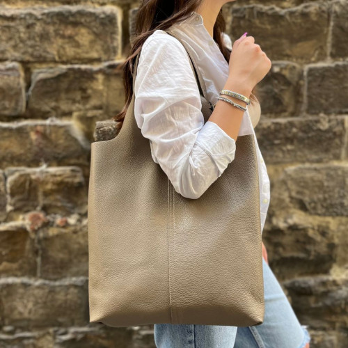 Leather shopping bag