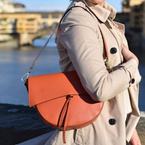 Leather handbag Full-grain cowhide