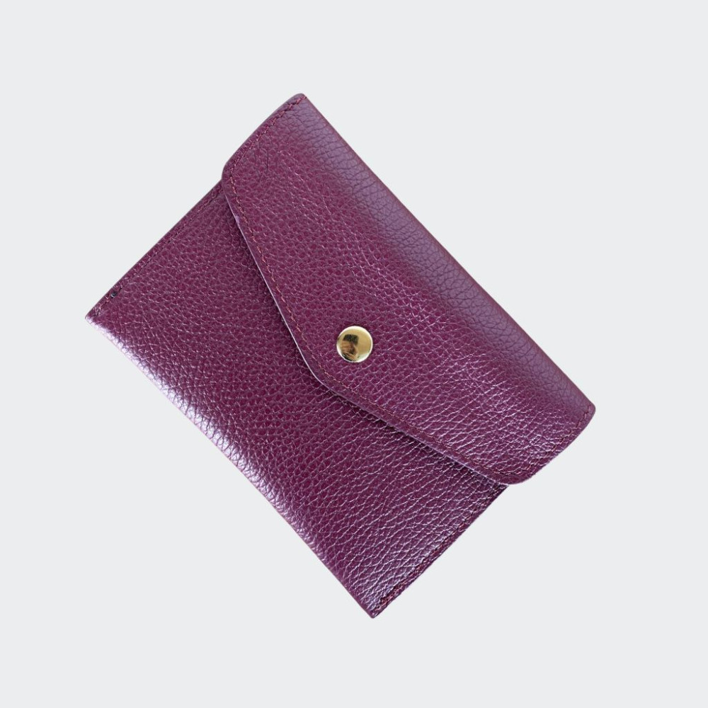Leather wallet with botton medum size