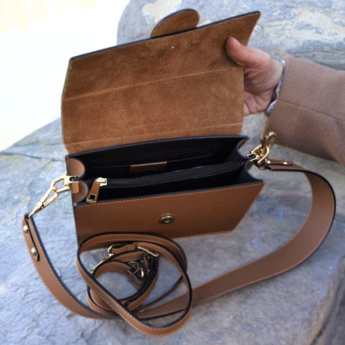 Borsa Layla