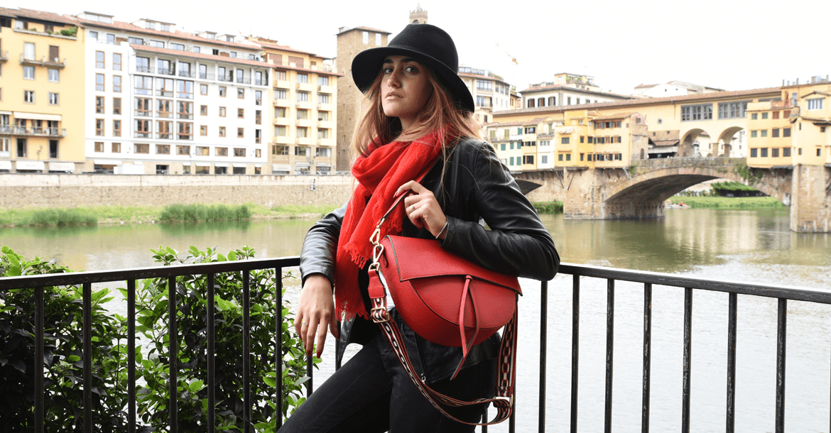 Floto Black Leather Saddle Bag-firenze Black Leather Purse Made in  Italy-sturdy Well Made - Etsy